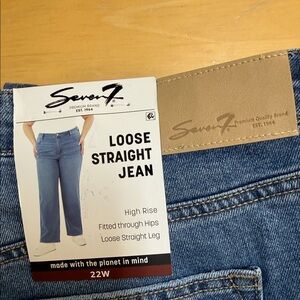 NWT Size 22W, Seven7 Loose Straight Jean